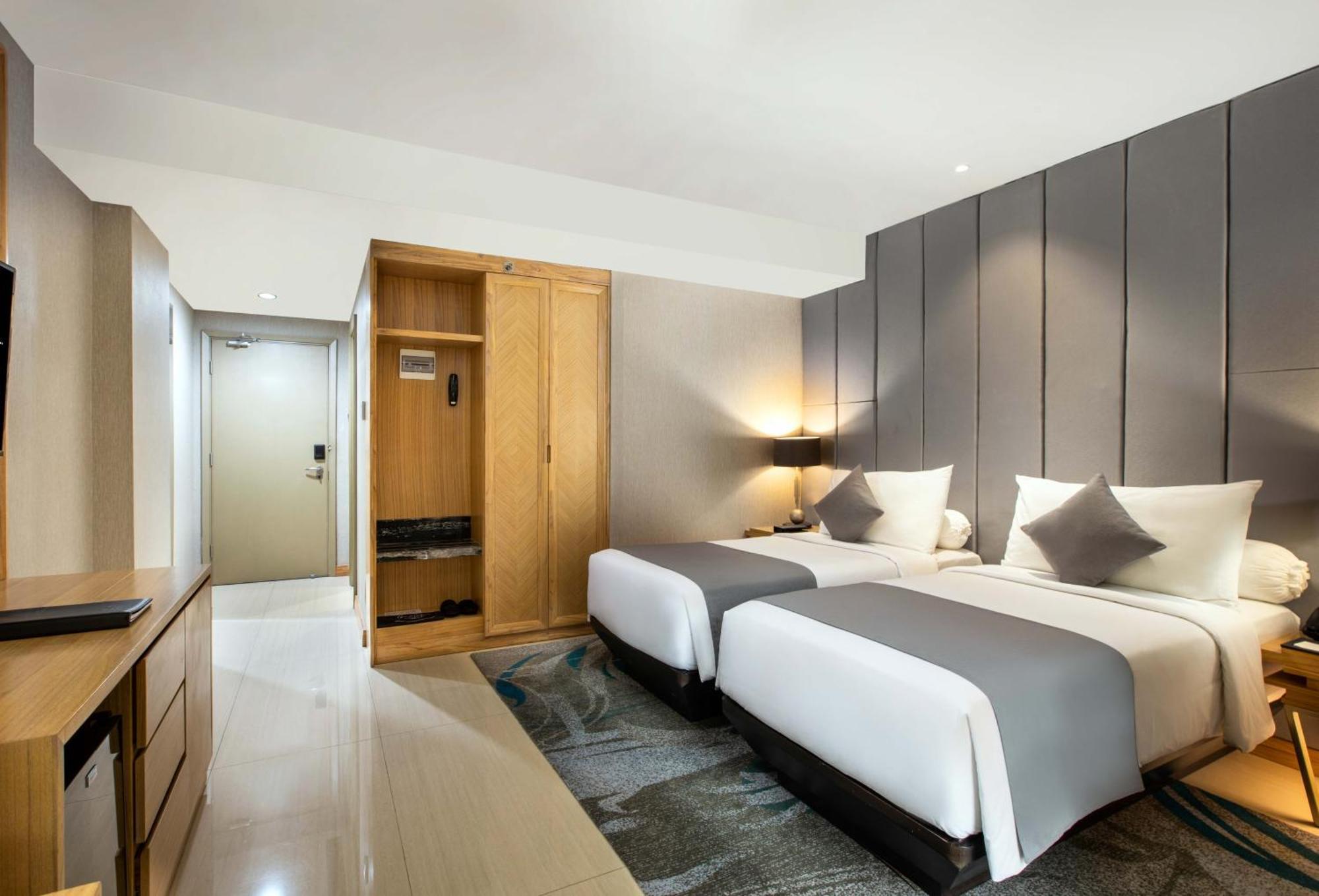 Hotel Morazen Surabaya Zimmer foto